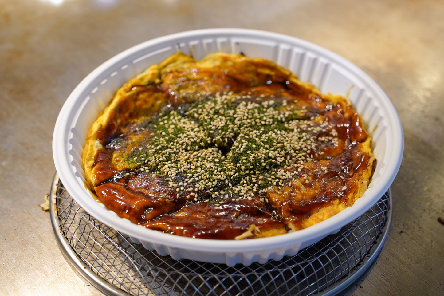 【広島風お好み焼き】 肉玉そばイカ天